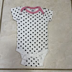 974. Gerber Body suit Size 0-3 Months (10 FOR $10)